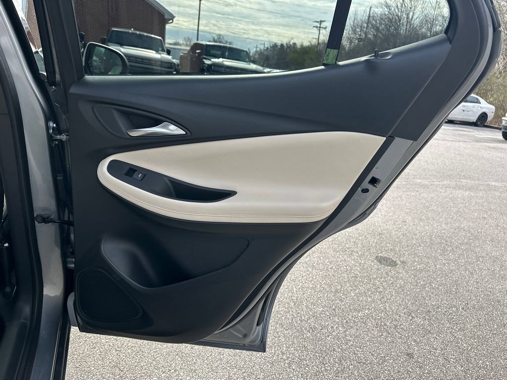 New 2026 Buick Encore GX Avenir w/ Avenir Convenience Package FWD image 17