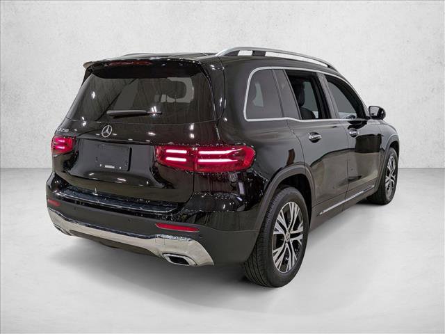 Used 2025 Mercedes-Benz GLB 250 image 5