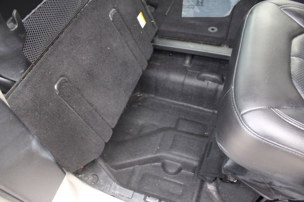 Used 2022 Chrysler Pacifica Touring-L image 25