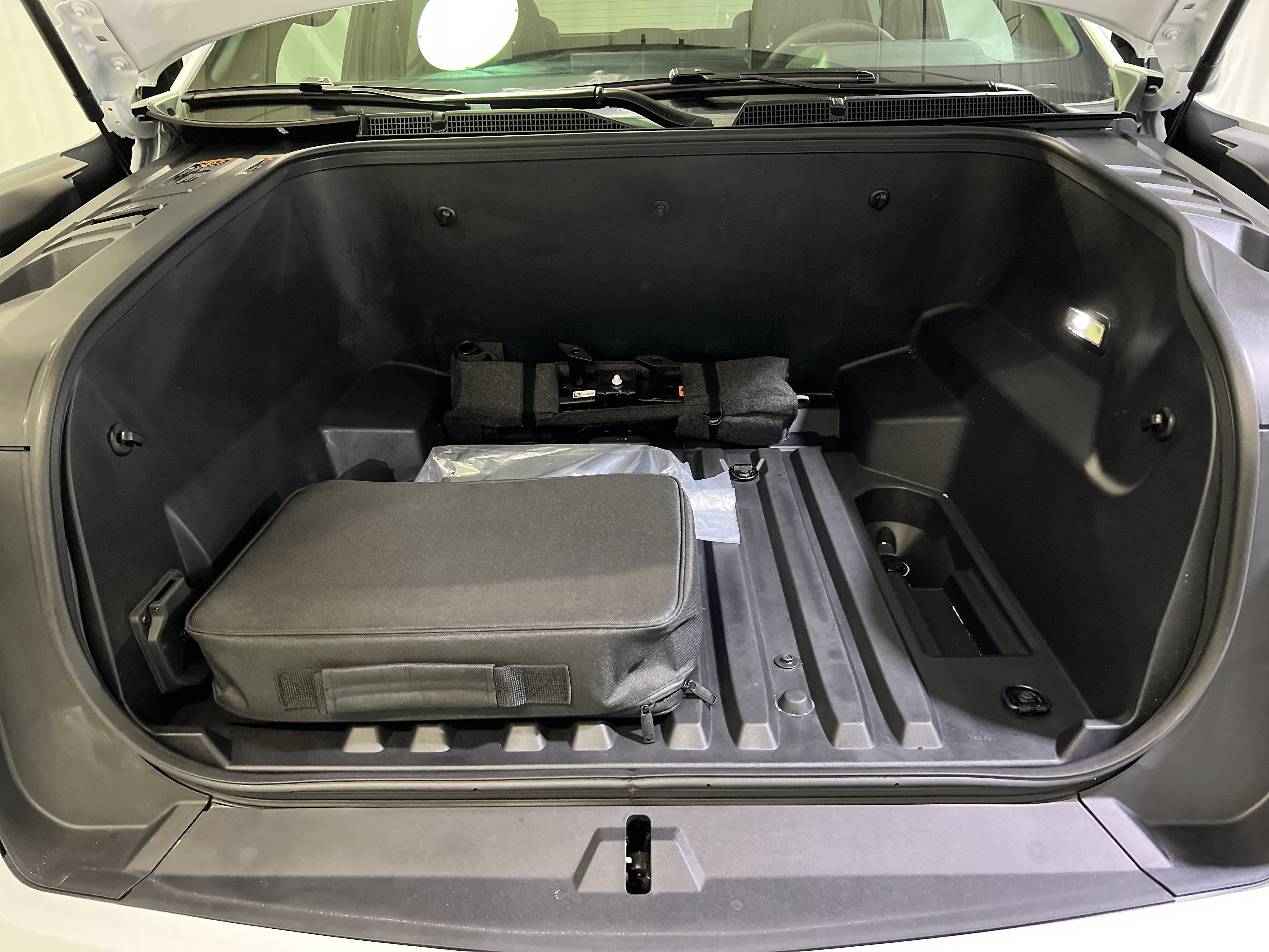 Certified 2024 Chevrolet Silverado EV W/T image 15