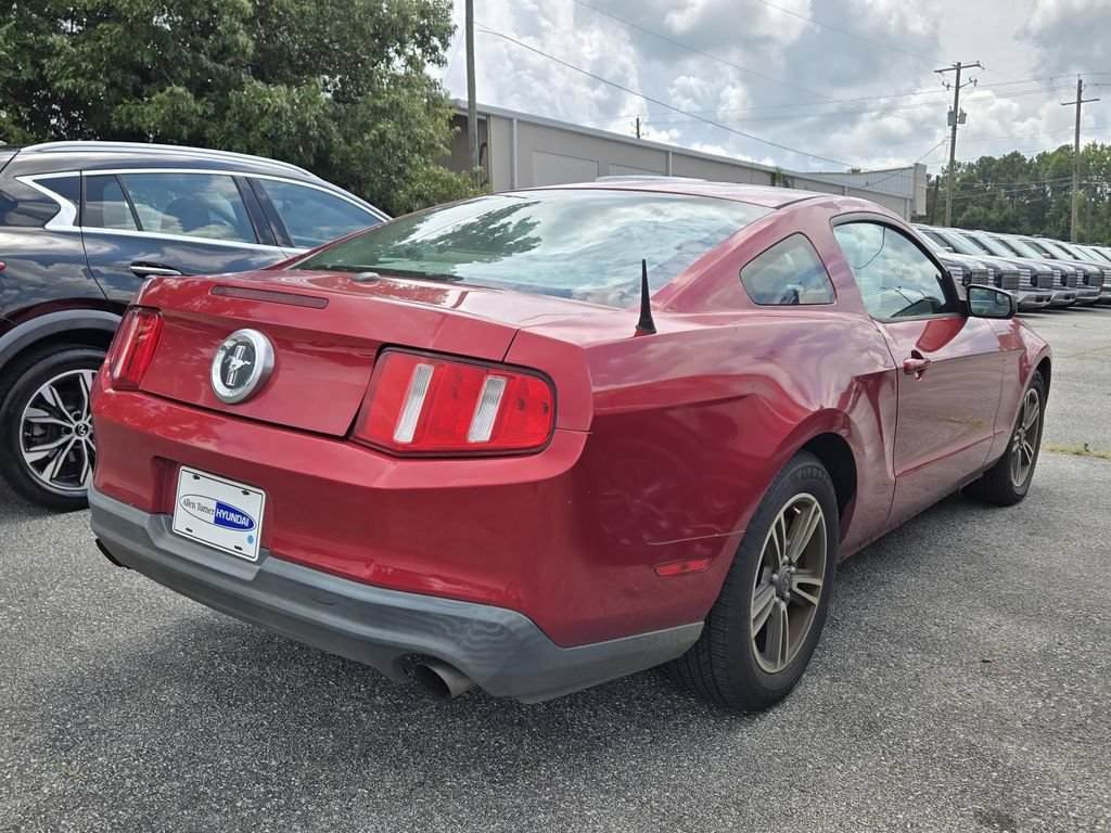 Used 2011 Ford Mustang Premium w/ Comfort Pkg RWD image 2