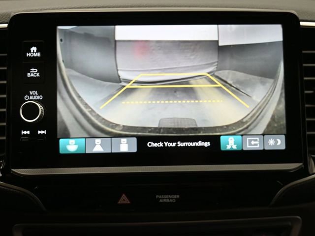 Used 2025 Honda Ridgeline TrailSport image 32