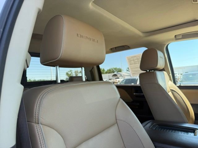 Used 2018 GMC Sierra 2500 Denali w/ Duramax Plus Package AWD/4WD image 52