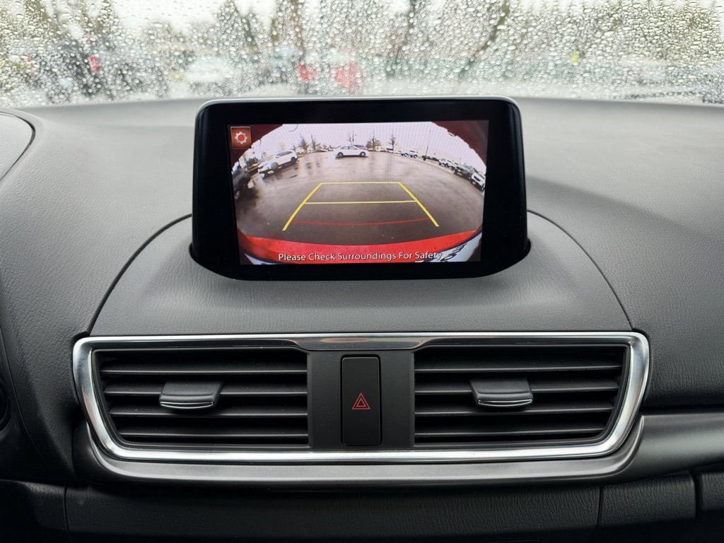 Used 2018 MAZDA MAZDA3 Grand Touring w/ Premium Equipment Package image 24