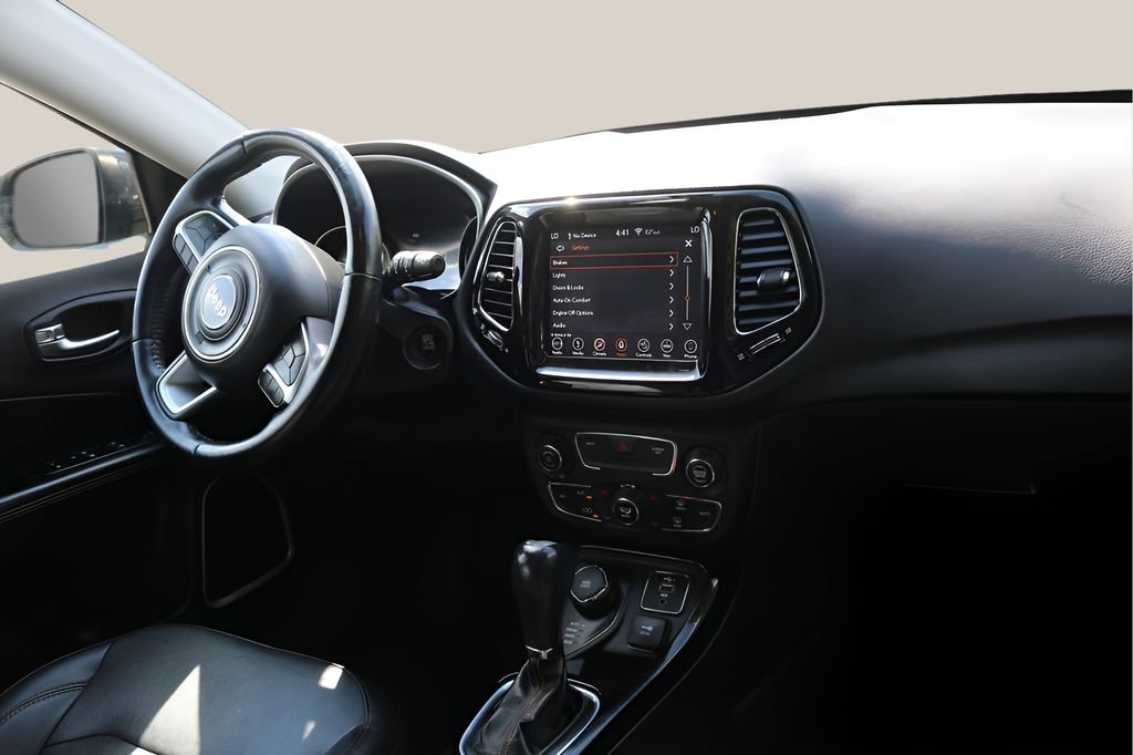 Used 2019 Jeep Compass Limited AWD/4WD image 20