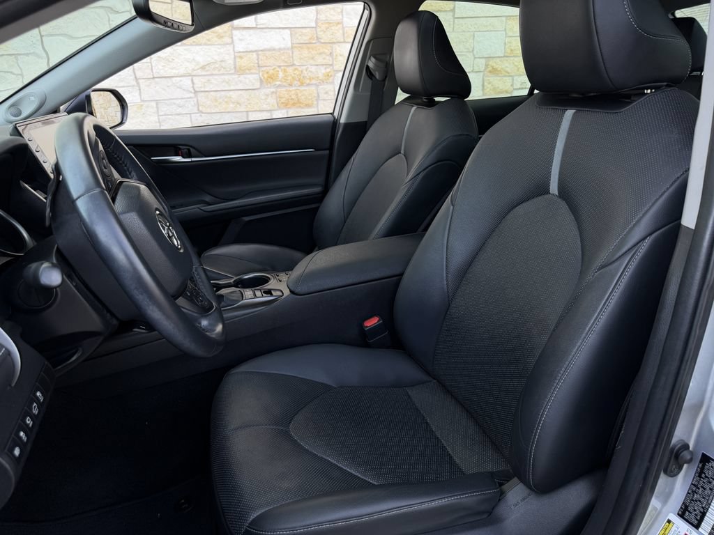 Used 2021 Toyota Camry XSE w/ Navigation Package FWD image 26