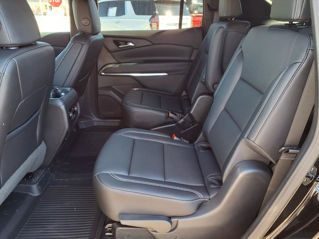 New 2026 Chevrolet Traverse LT w/ Driver Confidence Package FWD image 12