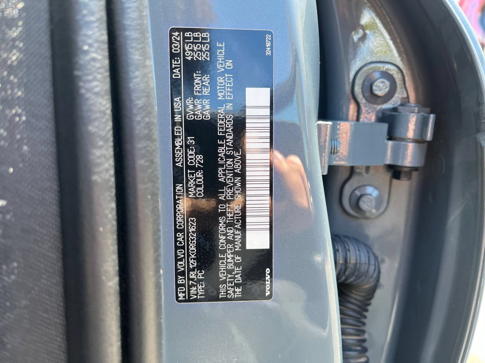 Used 2024 Volvo S60 B5 Core FWD image 30