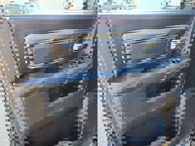 Used 2015 RAM 1500 Sport w/ Black Ram 1500 Sport Group image 22