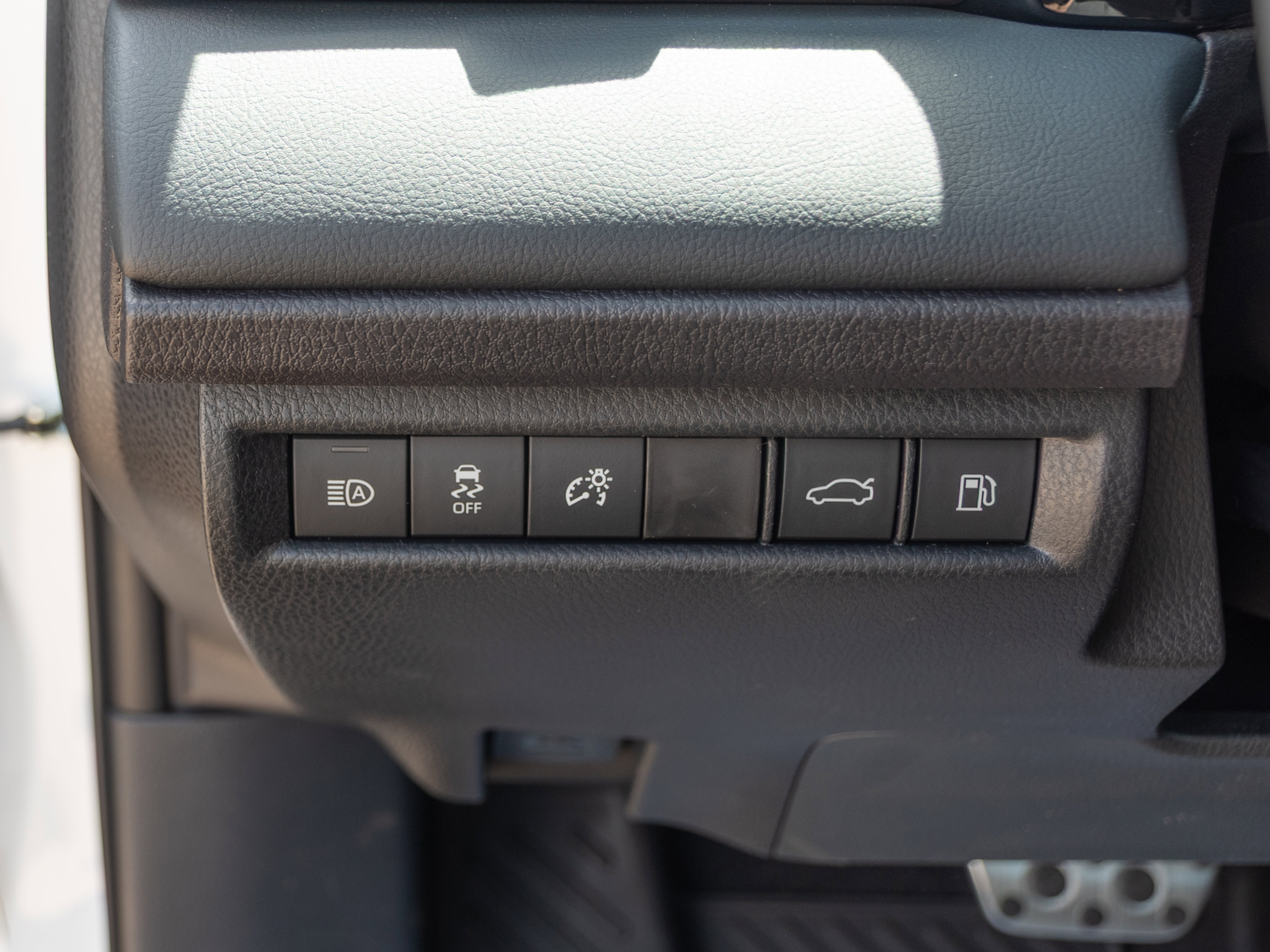 New 2026 Toyota Camry XSE FWD image 11