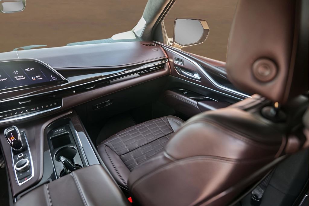 Certified 2023 Cadillac Escalade Sport Platinum image 30