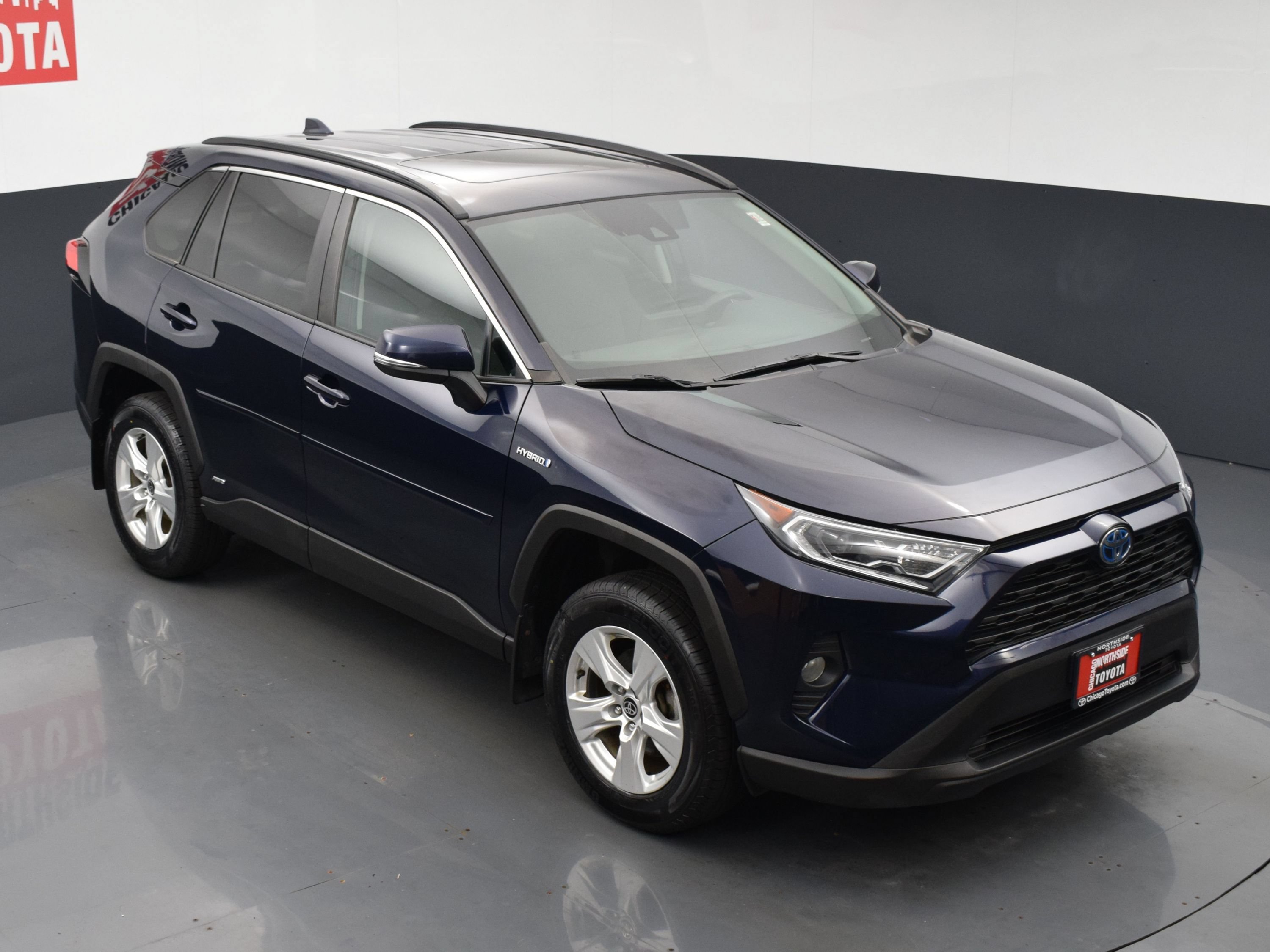 Used 2021 Toyota RAV4 XLE w/ Convenience Package AWD/4WD image 25