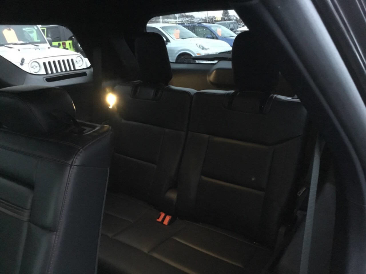 Used 2025 Ford Explorer ST-Line image 7