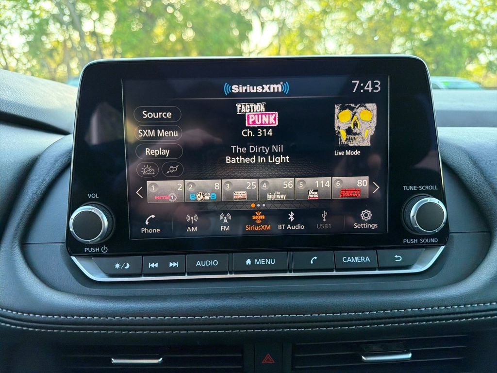 Used 2023 Nissan Rogue SV w/ SV Premium B Package image 55