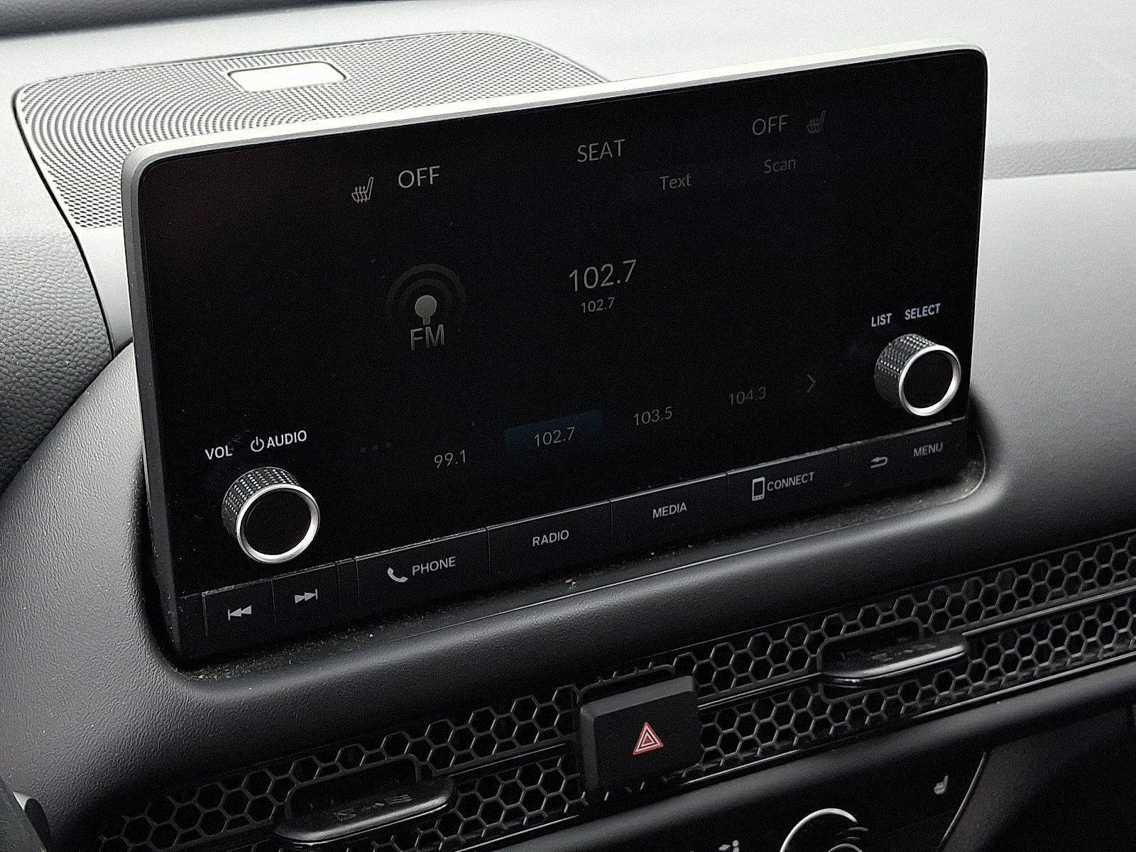 Used 2025 Honda HR-V Sport image 16