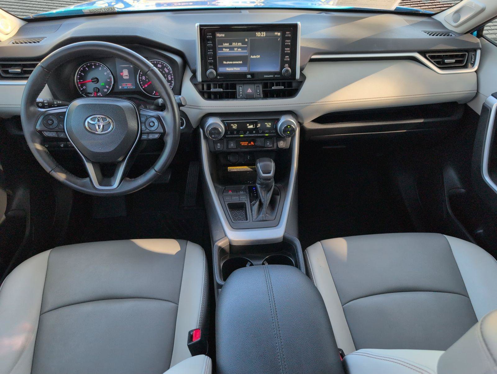 Used 2021 Toyota RAV4 XLE Premium FWD image 16