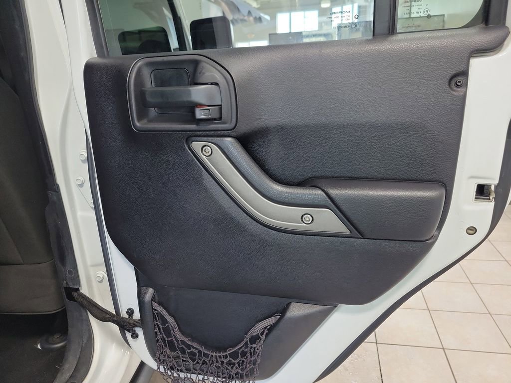 Used 2015 Jeep Wrangler Unlimited Sport w/ Quick Order Package 24S image 15