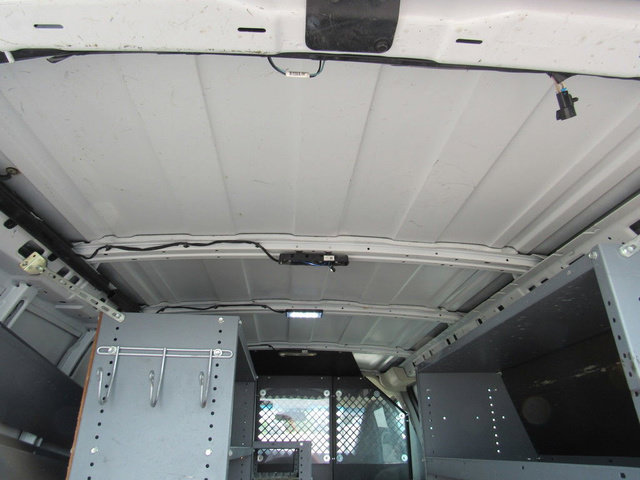 Used 2016 Chevrolet Express 2500 RWD image 25