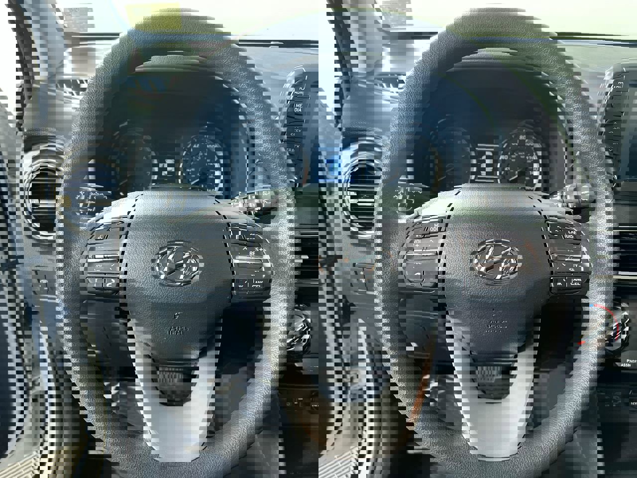 Used 2020 Hyundai Kona SE image 15