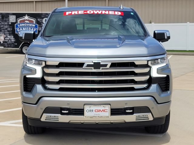 Used 2025 Chevrolet Silverado 1500 High Country AWD/4WD image 2