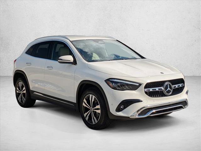 Certified 2025 Mercedes-Benz GLA 250 4MATIC w/ Exclusive Package image 3