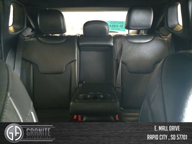 Used 2024 Jeep Compass Latitude AWD/4WD image 37