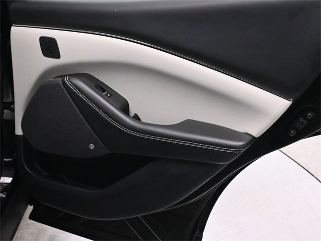 Used 2021 Ford Mustang Mach-E Premium image 15