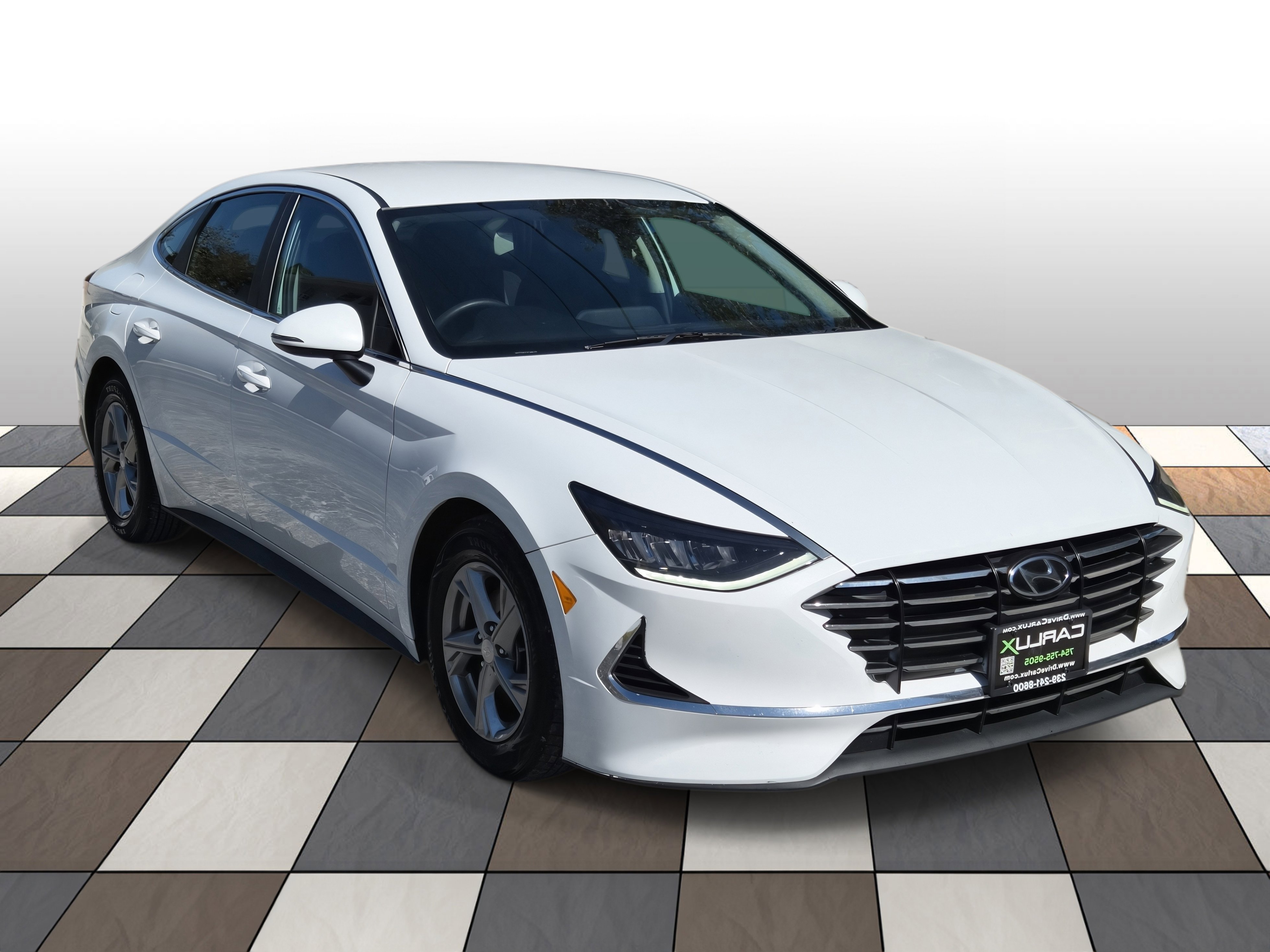 Used 2023 Hyundai Sonata SE image 3
