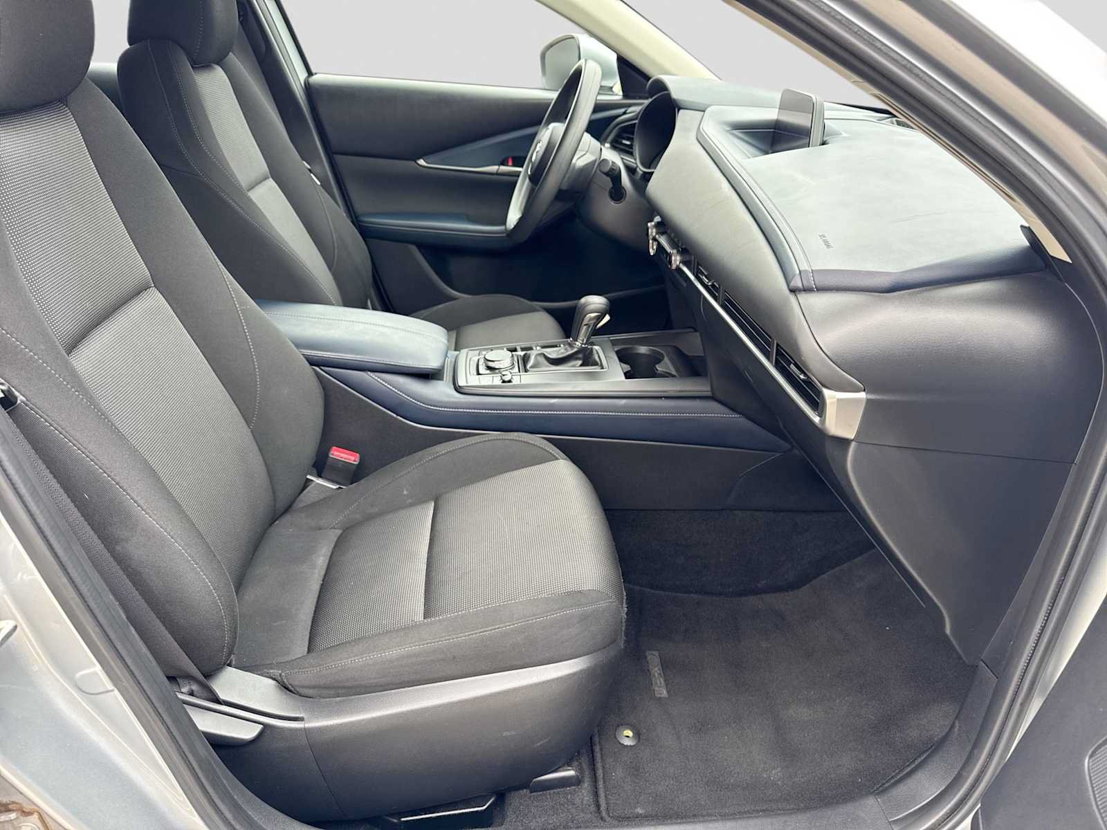 Used 2020 MAZDA CX-30 FWD image 20