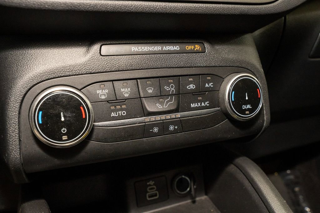 Used 2025 Ford Escape Active image 14