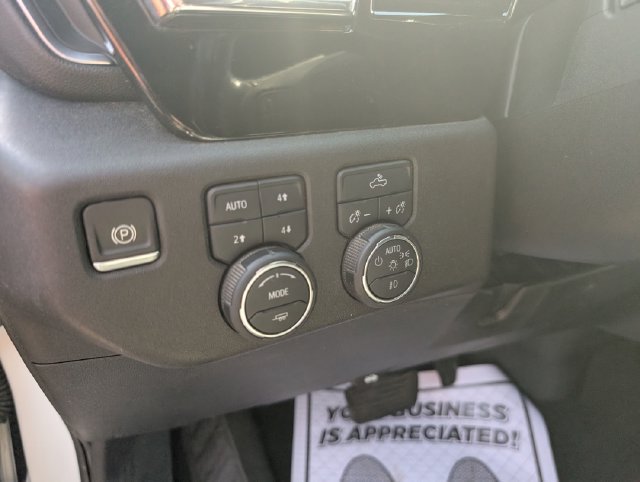 Used 2024 Chevrolet Silverado 1500 RST AWD/4WD image 18