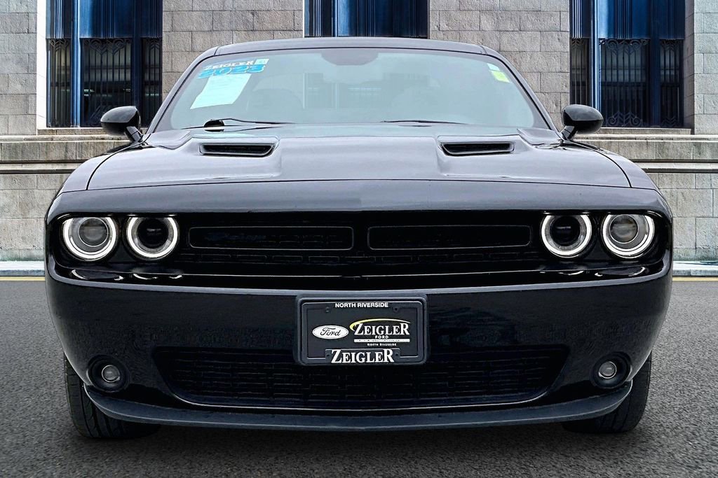 Used 2023 Dodge Challenger SXT w/ Blacktop Package image 3