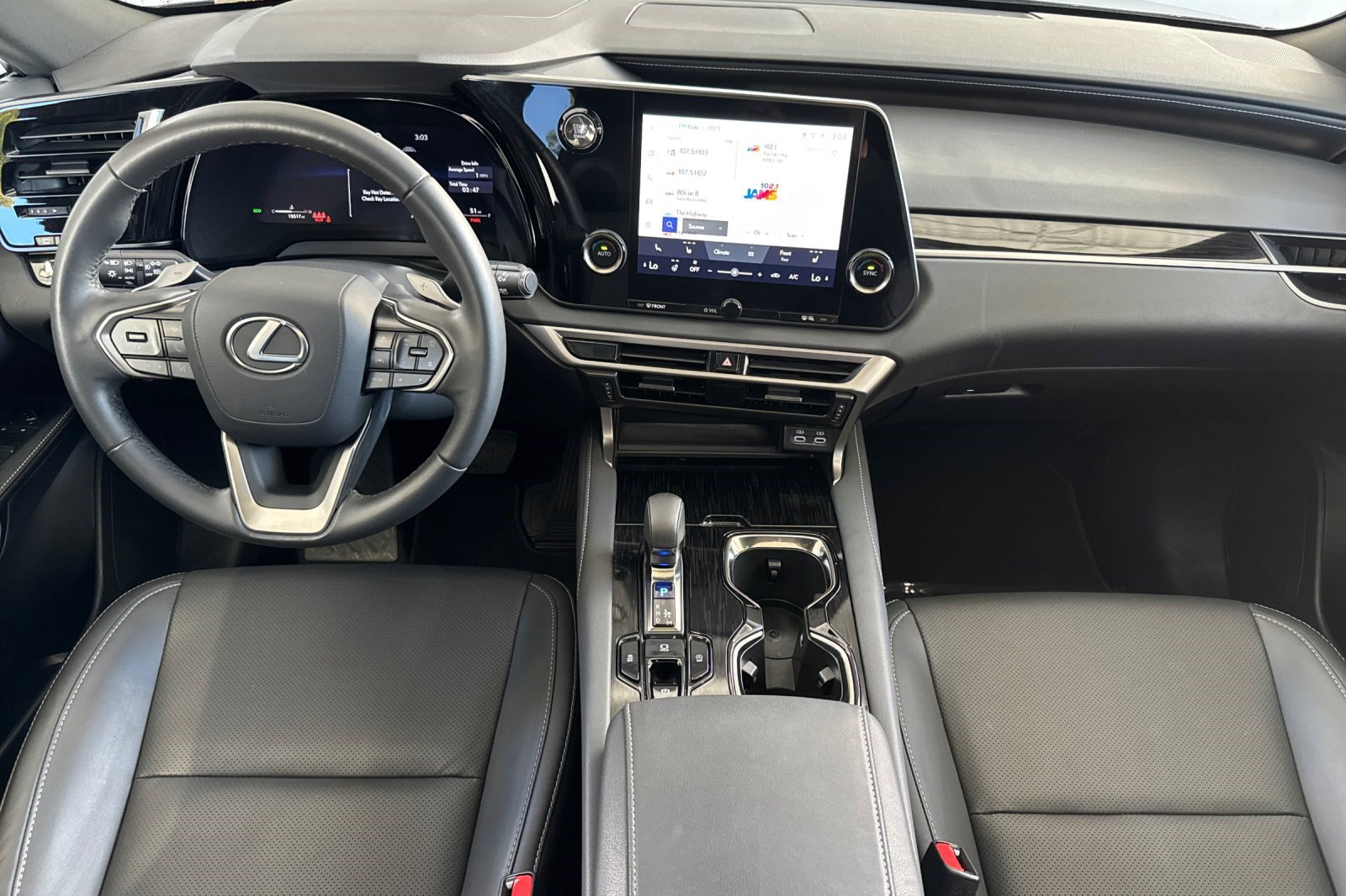 Certified 2025 Lexus RX 350 FWD w/ Technology Package image 17