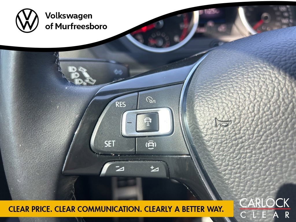 Used 2021 Volkswagen Tiguan SE FWD image 18
