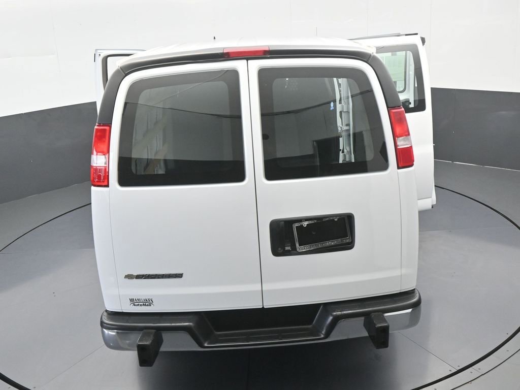 Used 2024 Chevrolet Express 2500 w/ Driver Convenience Package image 59
