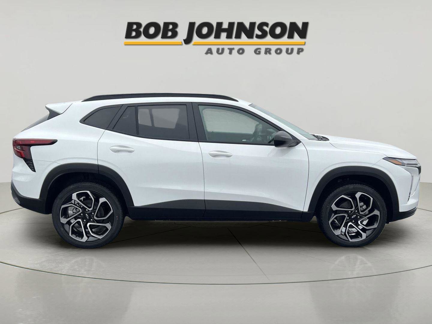 New 2026 Chevrolet Trax RS image 2