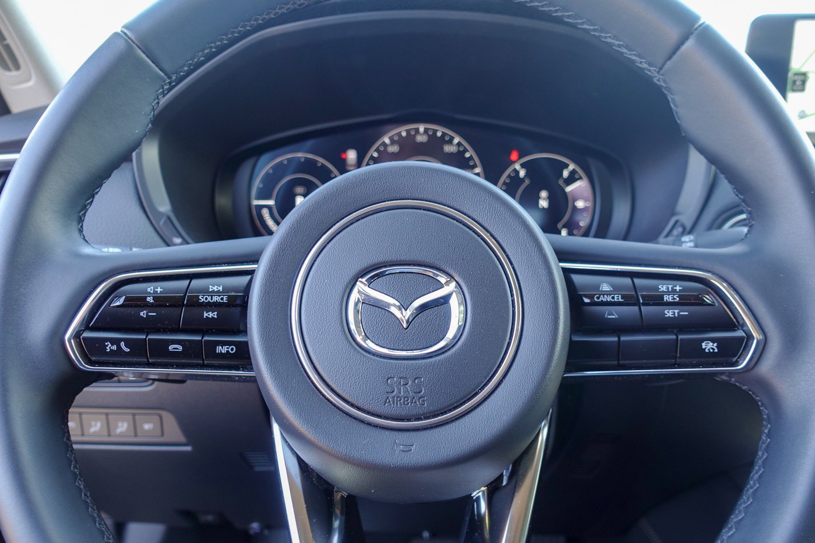 Certified 2024 MAZDA CX-90 Plug-In Hybrid w/ Premium Pkg image 14