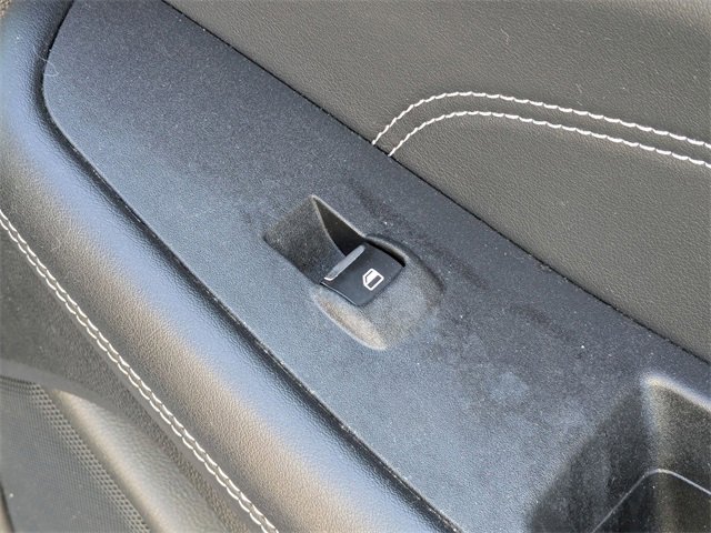 Used 2023 Ford Edge Titanium image 31