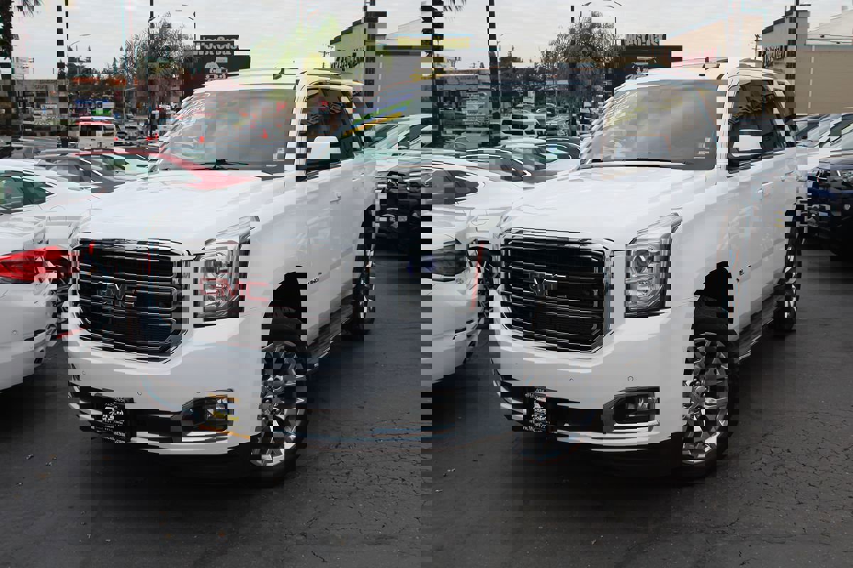 Used 2015 GMC Yukon SLT w/ Open Road Package image 43