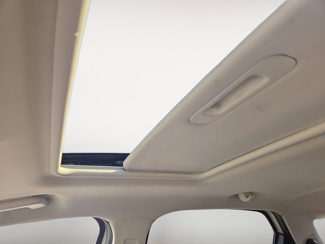 Used 2021 Ford EcoSport SE w/ SE Convenience Package image 29