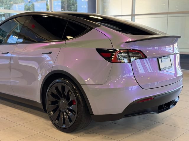 Used 2022 Tesla Model Y Performance AWD/4WD image 13