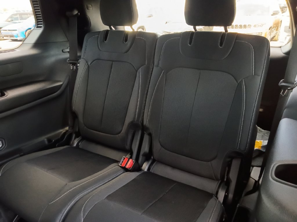 New 2026 Jeep Grand Cherokee L Laredo RWD image 5