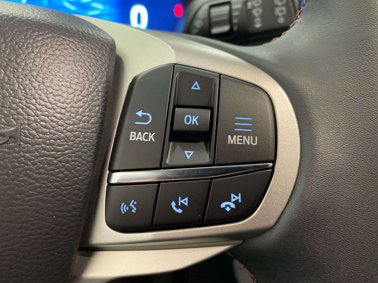 New 2026 Ford Explorer Active w/ Active Comfort Package AWD/4WD image 28