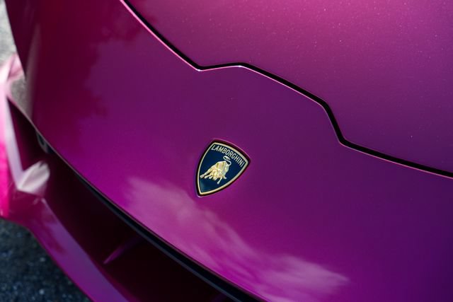 Used 2022 Lamborghini Huracan EVO RWD image 5