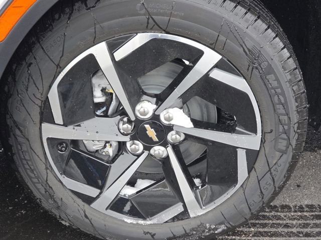 New 2026 Chevrolet Equinox EV LT image 16