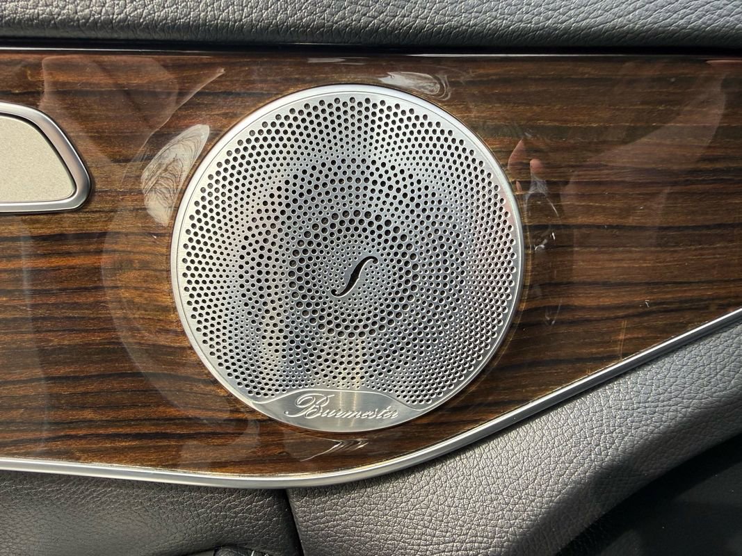 Used 2017 Mercedes-Benz C 300 4MATIC Sedan image 18