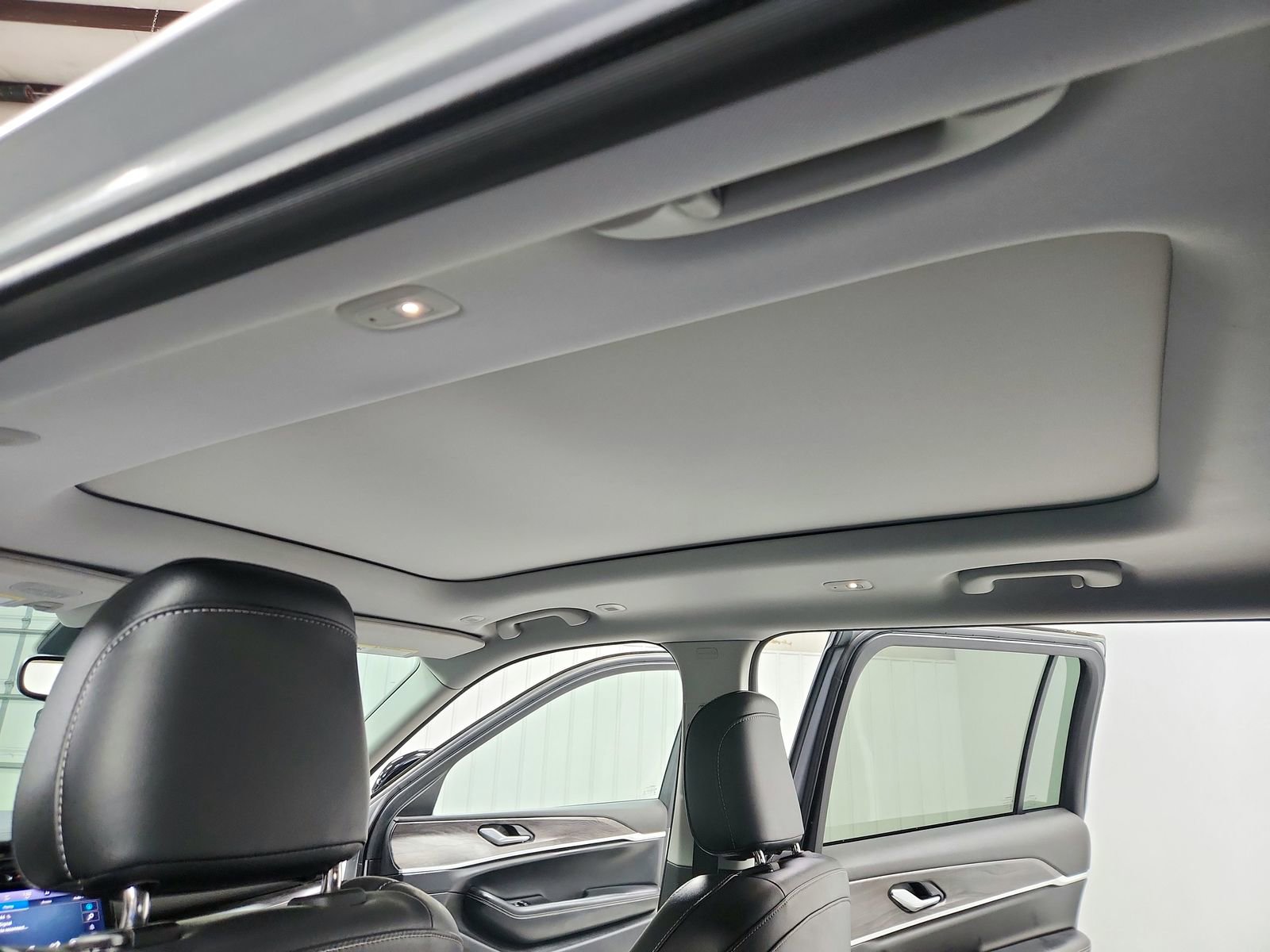 Used 2021 Jeep Grand Cherokee L Limited w/ Trailer Tow Group (B) image 22