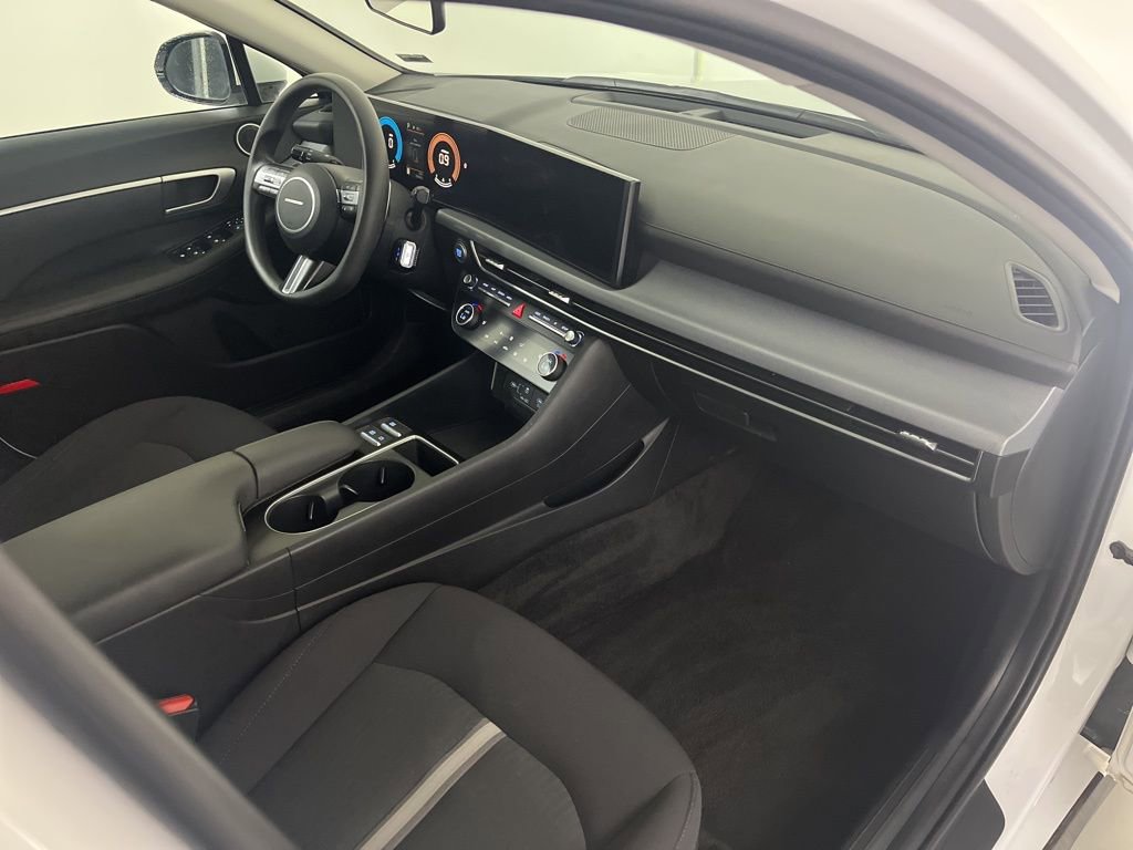 Used 2025 Hyundai Sonata SEL image 23