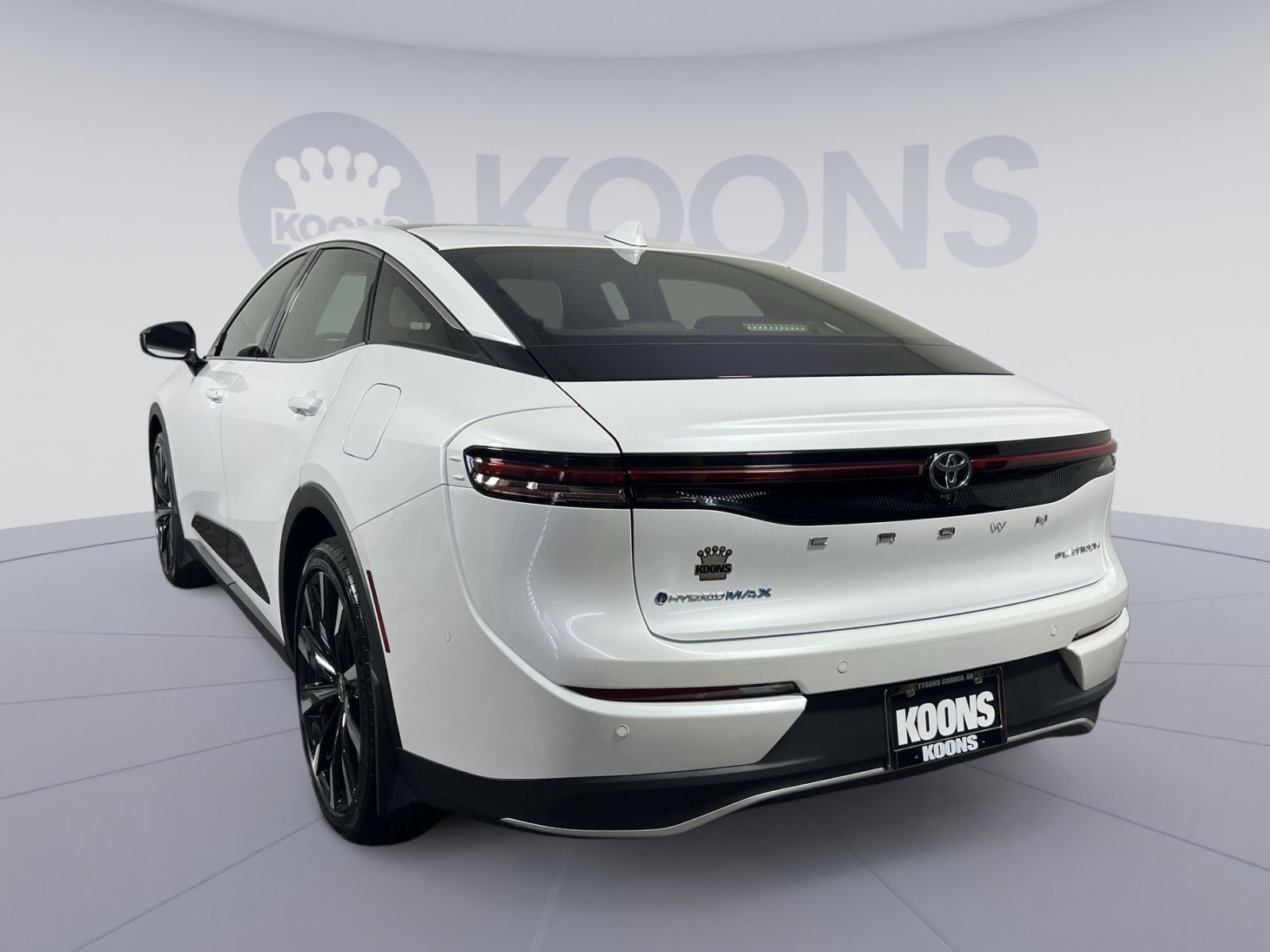 Used 2026 Toyota Crown Platinum image 8