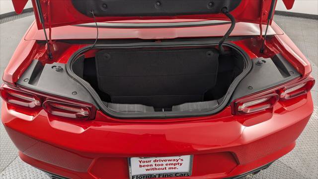 Used 2020 Chevrolet Camaro LT image 14